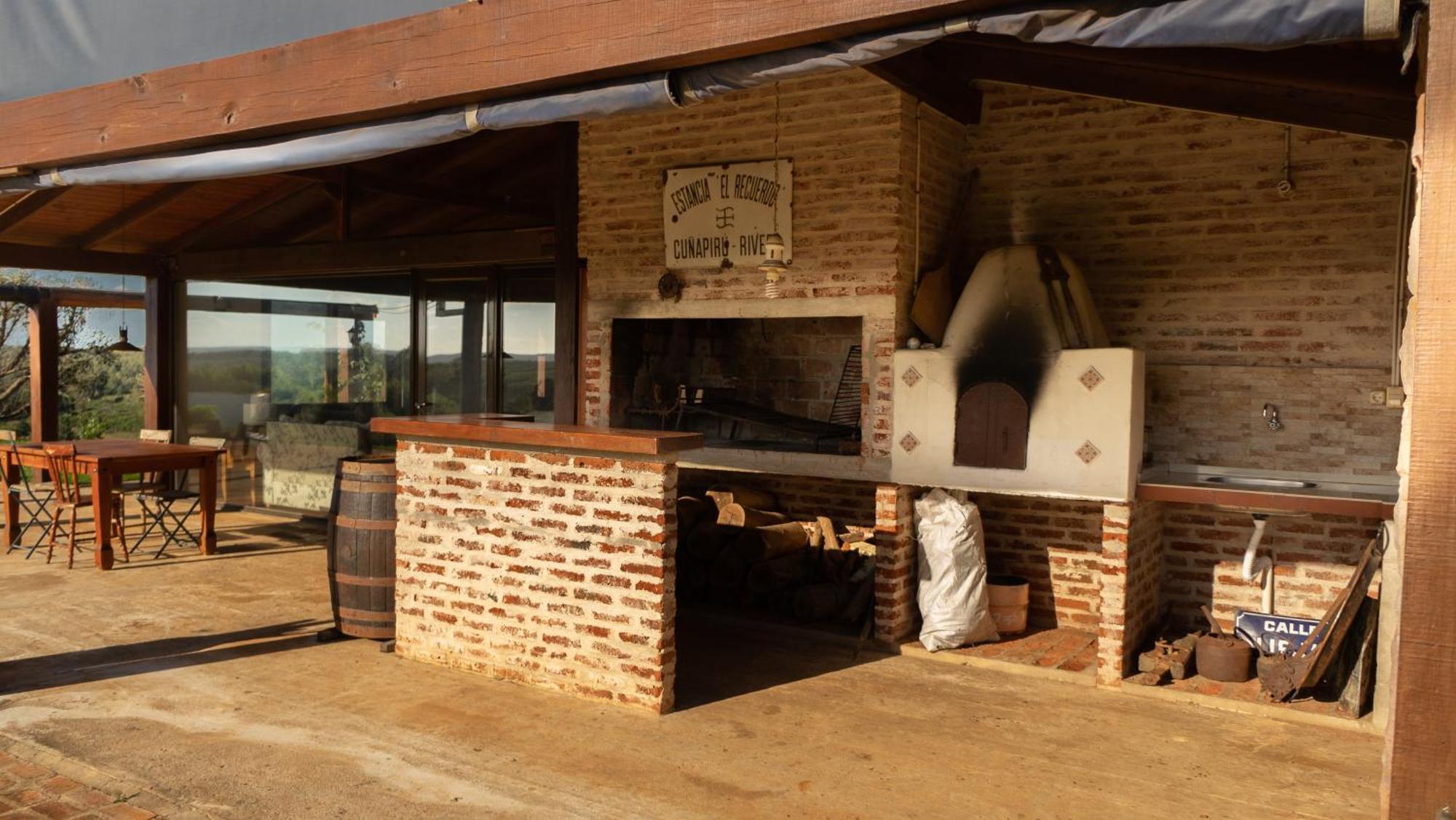 Hosteria La Bordona Rivera Exterior photo